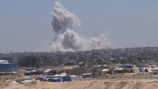 Huge smoke cloud erupts after explosion in southern Gaza [upl. by France577]