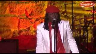 Alpha Blondy enflamme la scène de Carthage [upl. by Renrag]