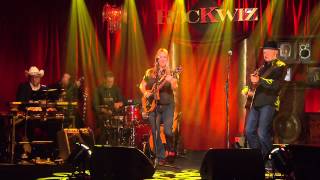 RocKwiz  Russell Morris and Fiona Boyes  Smokestack Lightning [upl. by Willyt]