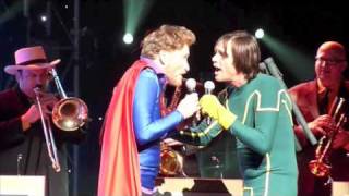 ZIGABID FOOTAGE Conan OBrien amp Jim Carrey Sing Superman Its Not Easy KICKASS VERSION HQ [upl. by Eyeleen]