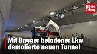 Mit Bagger beladener Lkw demolierte neuen Tunnel  kronetv NEWS [upl. by Llenrad210]