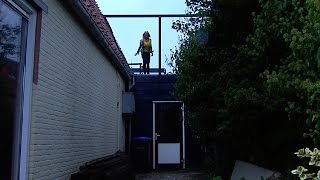 Bodegraven Gewapende overval vrouw 35 in woning aan de Kerkstraat [upl. by Grunenwald]