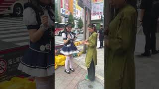 チラシ配り？2Handing out flvers2 shorts maidmade maidcafe Akihabara japan funnyvideos [upl. by Imik]