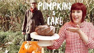 HALLOWEEN MAZE PUMPKIN PATCH amp COSY BAKING [upl. by Ennovad]