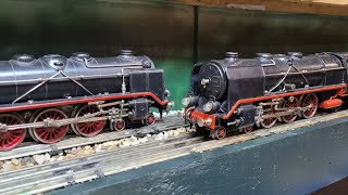 Big classic 0 gauge Märklin steam locomotives dual power [upl. by Gerstein509]