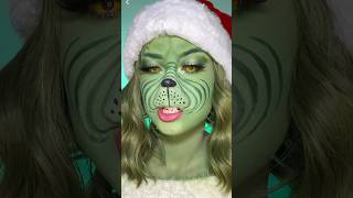 The Grinch makeup Christmas looks are loading🎄🎁 makeup christmas grinch cindylouwho cosplay [upl. by Dmitri561]