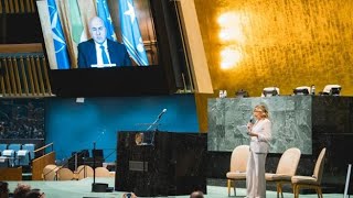 Myrta Merlino intervista il ministro Crosetto all’Onu «Abbiamo bisogno di eroi culturali» [upl. by Binah]