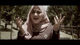 Lia Aziz  Pergi Official Music Video [upl. by Kathy346]