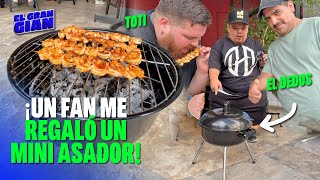 ¡ME REGALARON UN MINI ASADOR  El Gran Gian [upl. by Amando]