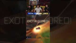 VAYA ÁNGULO DE EXOTIIK en el Mundial de Rocket League 🤯 [upl. by Alanson]