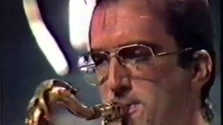 Mike Mainieri Band featuring Michael Brecker  Crossed Wires [upl. by Iiette]