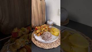 Brochettes au poulet avec pommes de terre au four [upl. by Eisac]