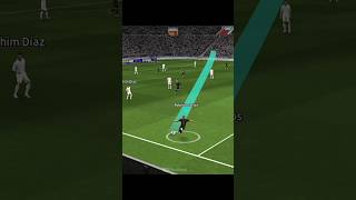 Roberto Carlos hit the target challenge 🎯🔥 efootball efootballmobile efootballpes pes shorts [upl. by Brenan874]