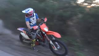 KTM EXC 250 RIPPING IN THE WOODS CRASH [upl. by Darwin301]