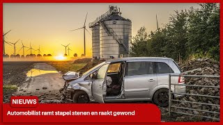 Automobilist ramt stapel stenen in Wagenborgen en raakt gewond [upl. by Nirrac343]