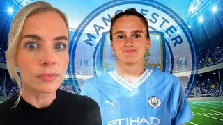 VIVIANNE MIEDEMA SIGNS FOR MANCHESTER CITY 🚨 ✍️ [upl. by Nivle]