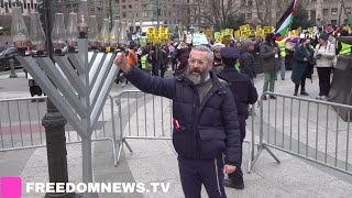 Man Lights Menorah as Hundreds ProPalestine Protesters Gathered  NYC [upl. by Jehias]