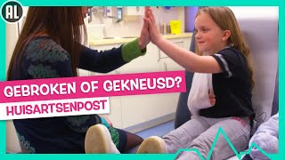 QUINCEY OP DE HUISARTSENPOST 🏥 TOPDOKS [upl. by Gillett]