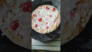 Roti pizza 🍕 tawa recipe food pizza 😋🥰 [upl. by Myrtice83]