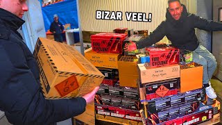 BIZAR GROTE VUURWERK COLLECTIE OPHALEN [upl. by Llednov407]