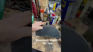 Monoshock Mega 212 Gas Tank dfr gps mfc gastank [upl. by Firmin]