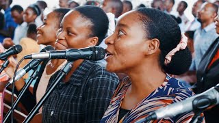 Singamba Hambayo Thina  Ubungo Church 🇹🇿 [upl. by Elisa498]