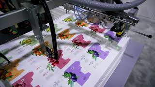 MBO Demonstrates the Bograma BSR550 Rotary Diecutter at Printing United 2023 [upl. by Maxy561]