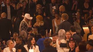 Watch BEYONCE amp ICE SPICE Reactions At The 2024 GRAMMYs [upl. by Oinigih]