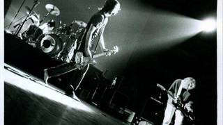 Nirvana  01 Aneurysm Live Melbourne 1992 [upl. by Analem]