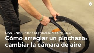 Arreglar un pinchazo cambia la llanta  Repara tu bici [upl. by Ayotnom]