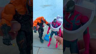 Venom Zombie Battle Spider Toilet  Marvel Toys spiderman marvel marvaltoys [upl. by Lennahs]