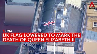 UK flag lowered at Buckingham Palace to mark the death of Queen Elizabeth II [upl. by Descombes]