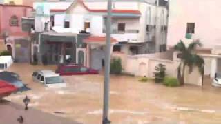 Jeddah Flood 26 Jan 2011 كارثة سيول أم الخير جده 22 صفر 1432 [upl. by Skeie524]