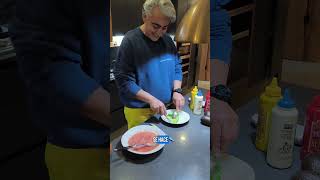 ¿Qué va primero en el completo ¿🥑 o 🍅  Tutorial de los completos mojados de Talca 🌭 [upl. by Manchester]