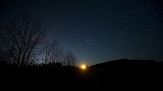 Lluvia de meteoros iluminó el cielo con unas 100 estrellas fugaces [upl. by Mickie]