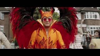 Rocketman Taron Egerton mint Elton John  quotThe Bitch Is Backquot Extended Scene kimarad jelenet [upl. by Eireva]