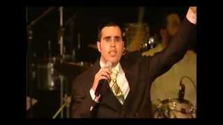 מחרוזת מזרחי  שוואקי בפריז  Mizrahi Medley  Shwekey Paris [upl. by Mil]