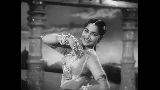 Waheeda Rehman Classical Dance [upl. by Anneuq]