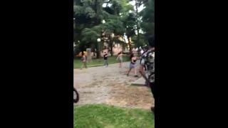 Reggio Emilia il video della rissa fra ragazzini ai Giardini pubblici [upl. by Adnolat]