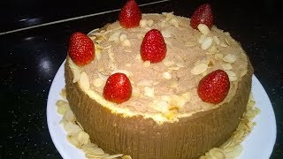 Recette de la bûche circulaire au chocolat et à la fraise وصفة لابيش الدائرية بالشكولاطة والفراولة [upl. by Ahsiuqram]