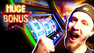 Slots Casino Bonuss Money Gambling Winning Giveaway Real Slot Machines Betting Give Away [upl. by Thun]