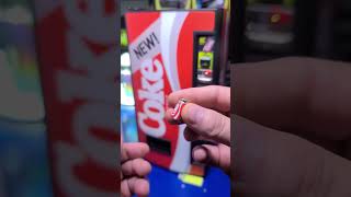 Mini Coke Machine by New Wave Toys 16th scale [upl. by Ssecnirp203]