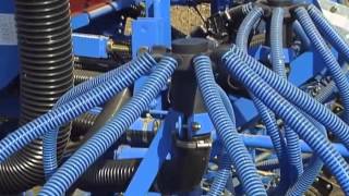 LEMKEN  Pneumatic seed drills Solitair [upl. by Shig]