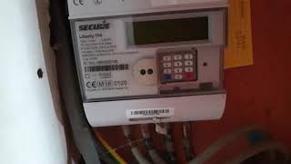 How to check meter reading on smart meter [upl. by Angelle]