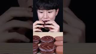 KYOKWANG TV ASMR EATING DELICIOUS CHOCOLATE 🍫🍫 AND ICE CREAM 🍦🤤 I MUKBANG SHORTS I FULL SCREEN [upl. by Cortie]