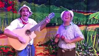 Juan Vainas Y Chibolo Cantando Feliz Navidad En RPASTEN [upl. by Mure]