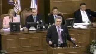 Pistolj u Skupstini republike Srbije [upl. by Anha]