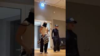 Taehyung viral dance challenge 🔥✨ viralshort trending taehayung bts [upl. by Jauch]