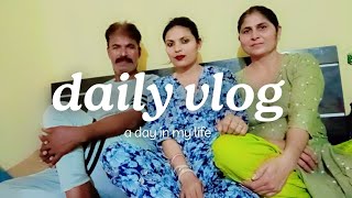 raman New vlog ☺️  kon kon adhi raat ko khana khata hai 🙂 wo b 12 bhaje like shere and subscribe [upl. by Hanaj469]