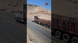 Trailers por la Panamericana Sur Arequipa truck camion camiones camioneros trailer [upl. by Aisayn810]